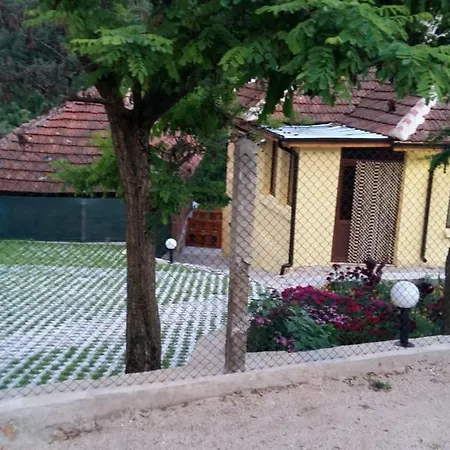 게스트하우스 „ivanovata House”