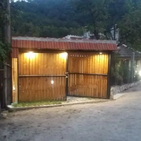 게스트하우스 „ivanovata House” *