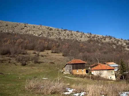 „ivanovata House” 게스트하우스